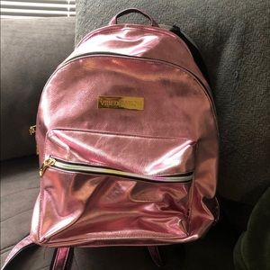 Vibdration hydro bag